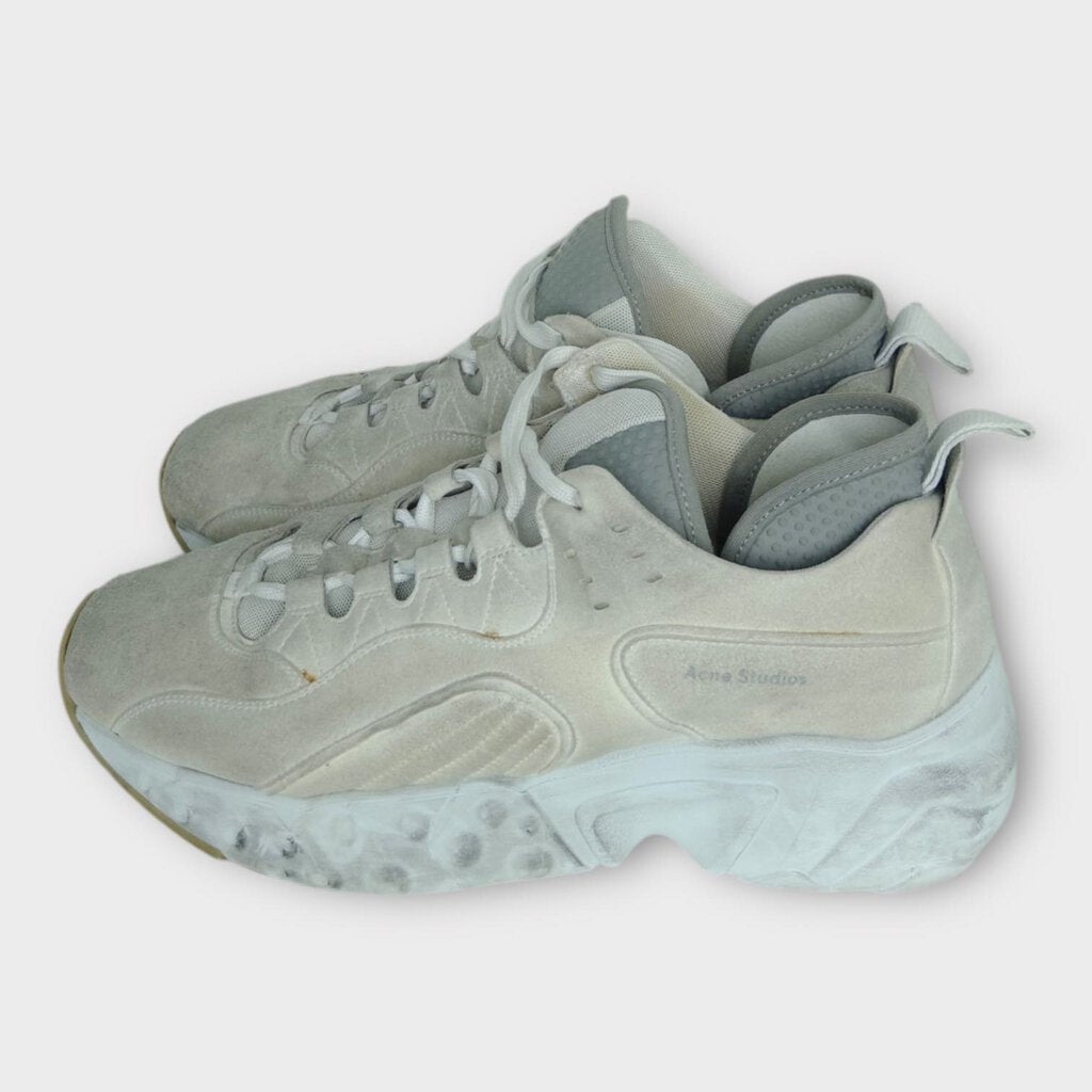 White Rockaway Tumbled Dirty Look Sneakers