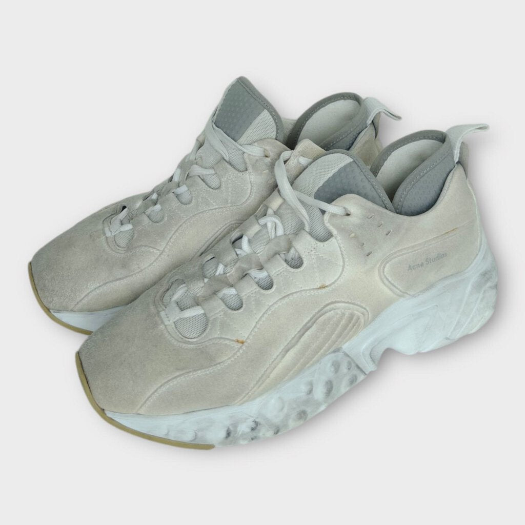 White Rockaway Tumbled Dirty Look Sneakers