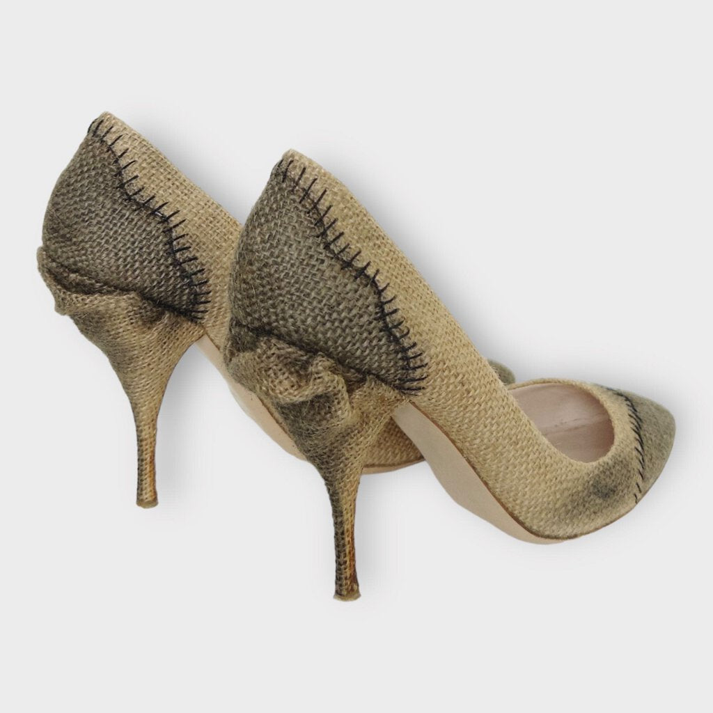 Miu Miu AW 2009 Beige Hessian Raffia Pumps