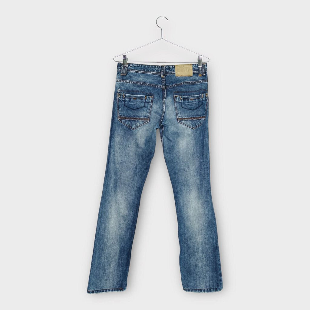 DSquared2 Blue Wash Distressed Low Cut Jean