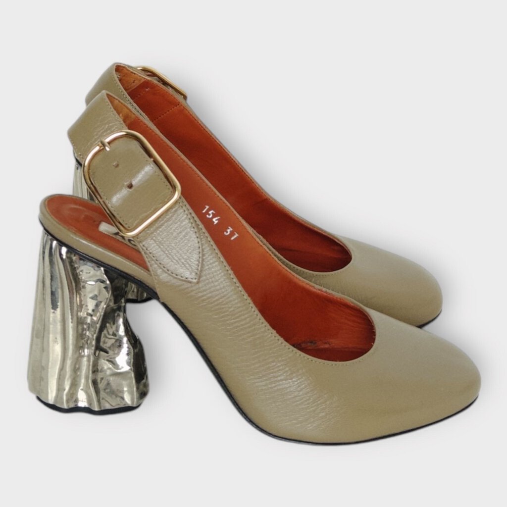 Taupe Leather Odelia Textured Silver Heel