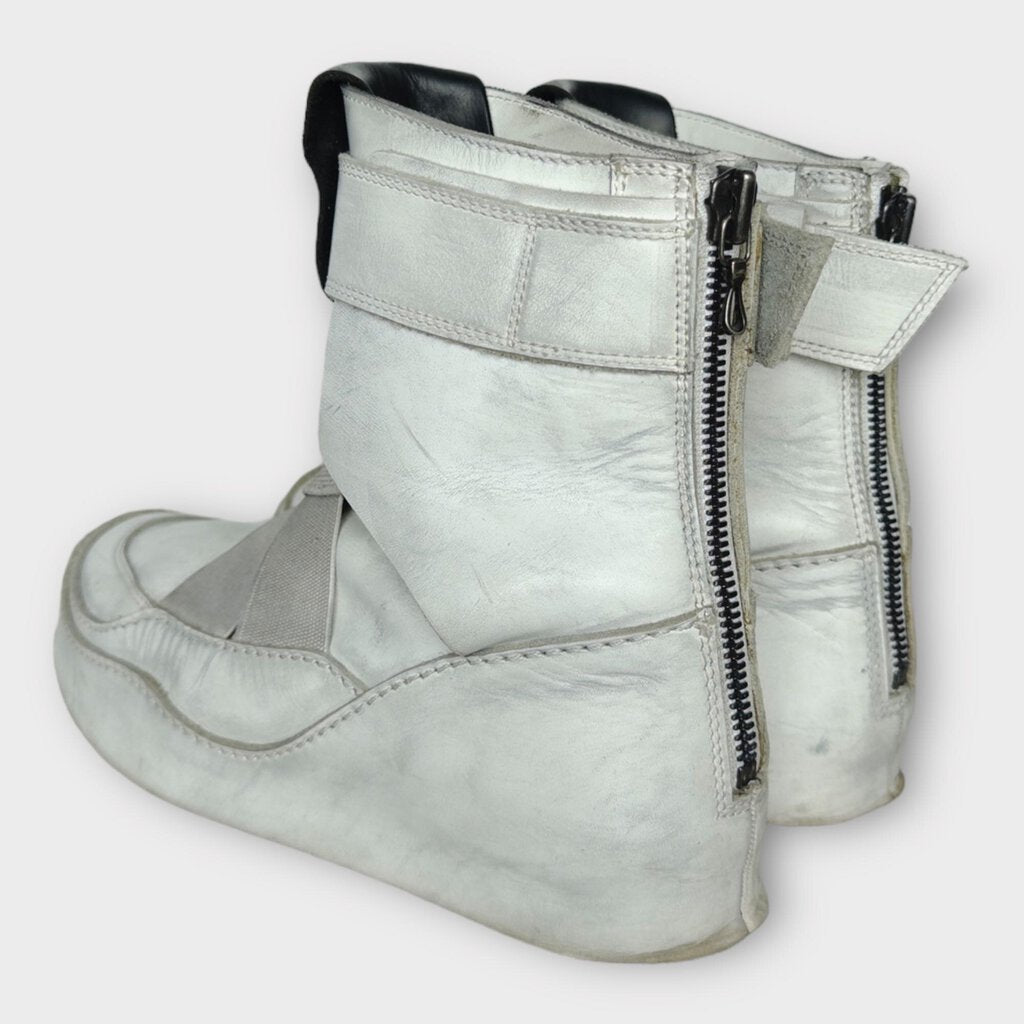 Julius White Distressed Leather Buckle Boot