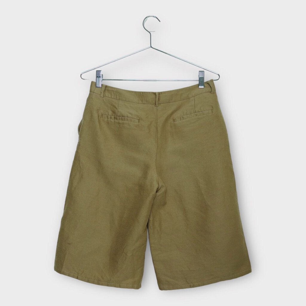 Recto Tan Wool Wide Leg Shorts